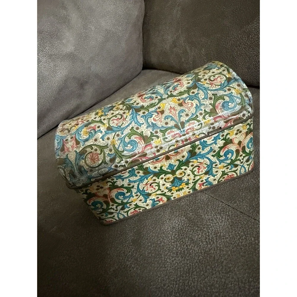 Vintage Floral Fabric Covered Decorative Storage Box – Hinged Lid